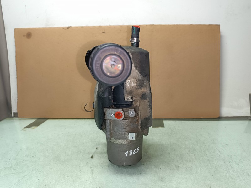 Recambio de bomba direccion para peugeot 307 cc (s1) 2.0 referencia OEM IAM 9653624580  