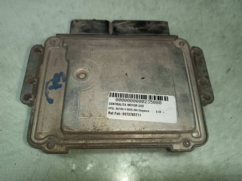 Recambio de centralita motor uce para opel astra h berlina elegance referencia OEM IAM 8973785711 0281011943 BOSCH