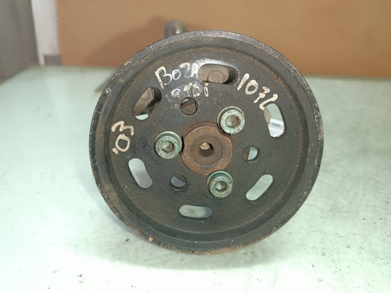 Recambio de bomba direccion para volkswagen bora berlina (1j2) conceptline referencia OEM IAM 1J0422154  