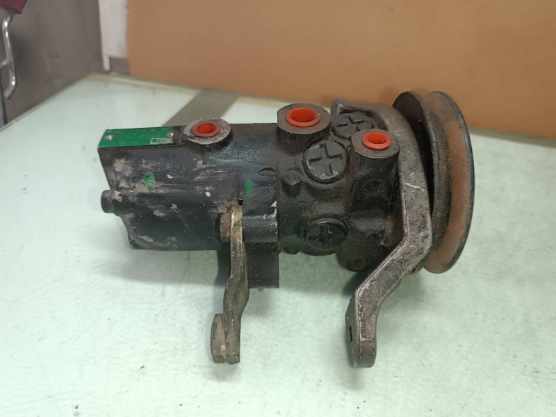 Recambio de bomba direccion para audi 100 berlina (c4) 2.0 cat (aae) referencia OEM IAM 034145155  