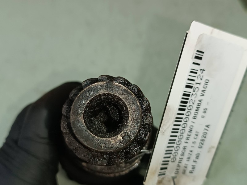Recambio de depresor freno / bomba vacio para seat ibiza (6k) cl referencia OEM IAM 028207A  