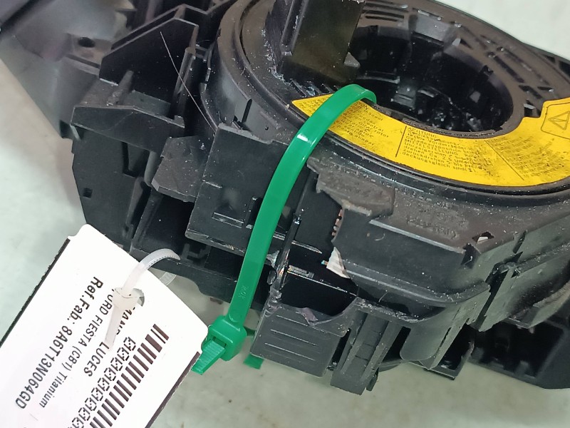 Recambio de mando luces para ford fiesta (cb1) titanium referencia OEM IAM 8A6T13N064GD 8A6T13335CB 8A6T17A553