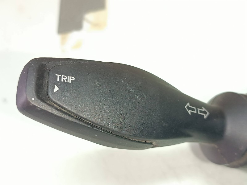 Recambio de mando luces para ford fiesta (cb1) titanium referencia OEM IAM 8A6T13N064BE 8A6T13335BC 8A6T17A553