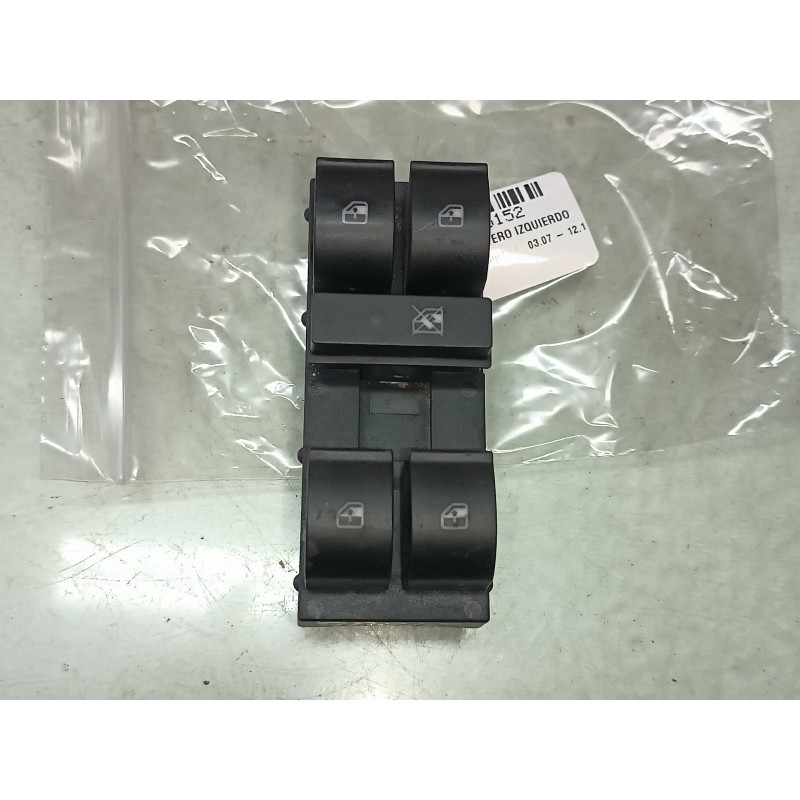 Recambio de mando elevalunas delantero izquierdo para fiat bravo (198) 1.9 active multijet referencia OEM IAM 05907C189 05907C 