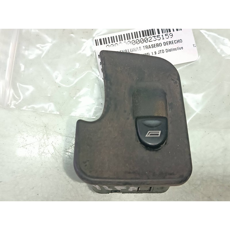 Recambio de mando elevalunas trasero derecho para alfa romeo 147 (190) 1.9 jtd distinctive referencia OEM IAM 735263170 B365 CON