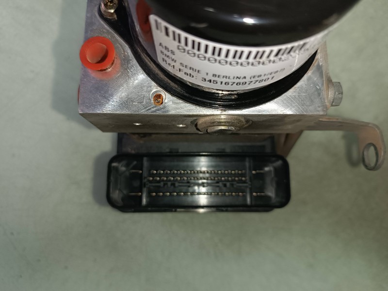 Recambio de abs para bmw serie 1 berlina (e81/e87) 120d referencia OEM IAM 3451676977801 3452676977901 10020601774