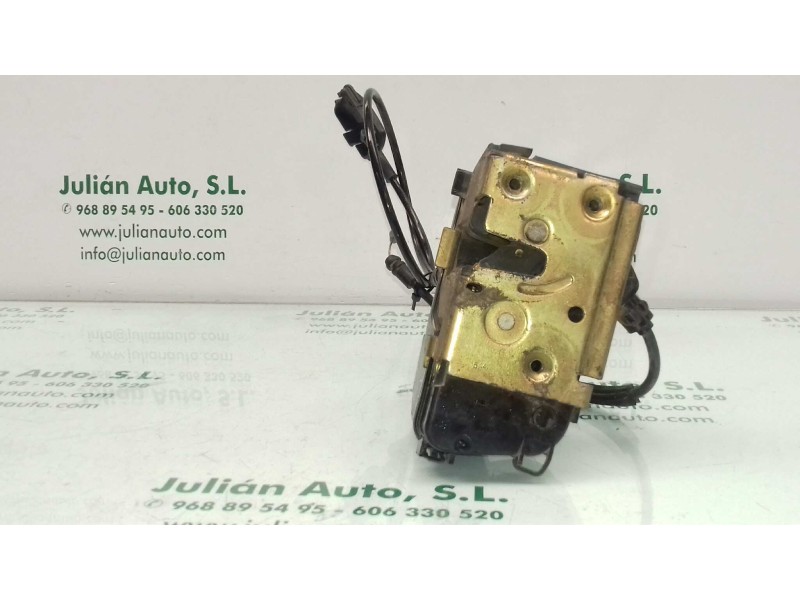 Recambio de cerradura puerta trasera izquierda para renault scenic ii confort dynamique referencia OEM IAM   6 PINES