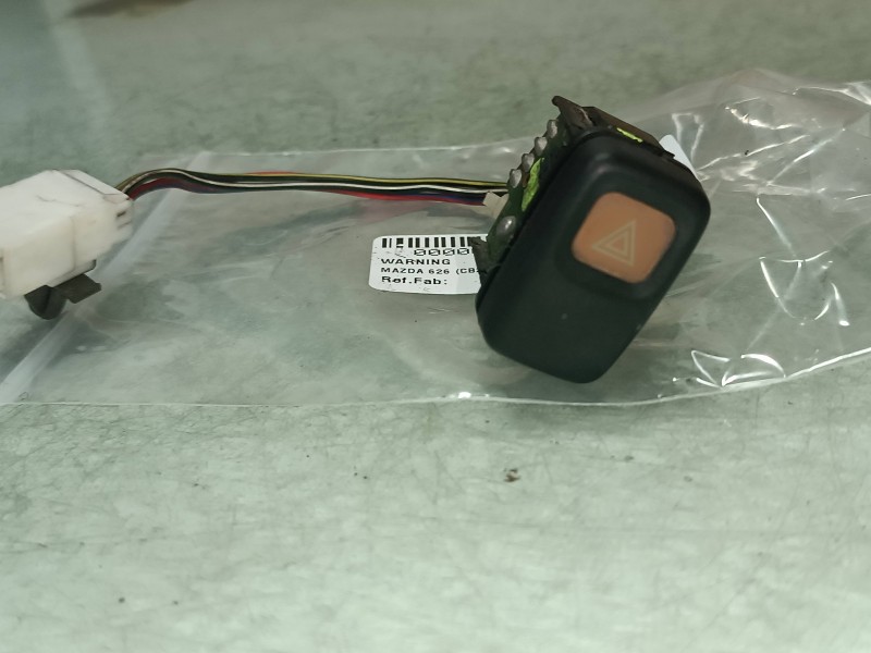 Recambio de warning para mazda 626 berlina (ge) referencia OEM IAM   CONECTOR 4 PINES