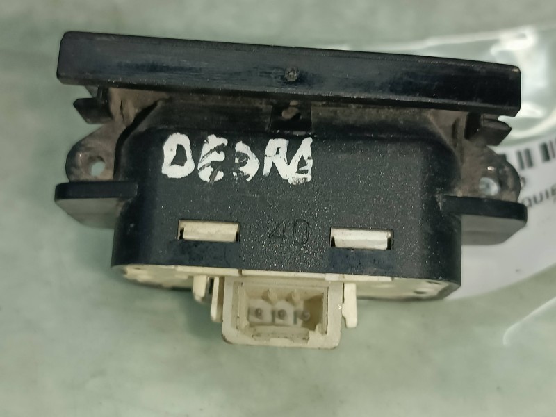 Recambio de mando elevalunas delantero izquierdo para lancia beta coupe/spider referencia OEM IAM A223  CONECTOR 3 PINES