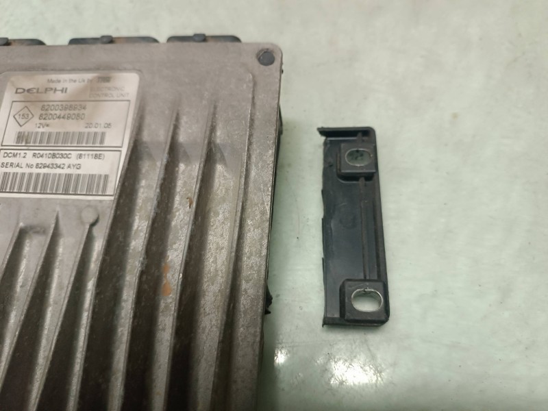 Recambio de centralita motor uce para renault modus confort dynamique referencia OEM IAM 8200398934 8200449080 DELPHI