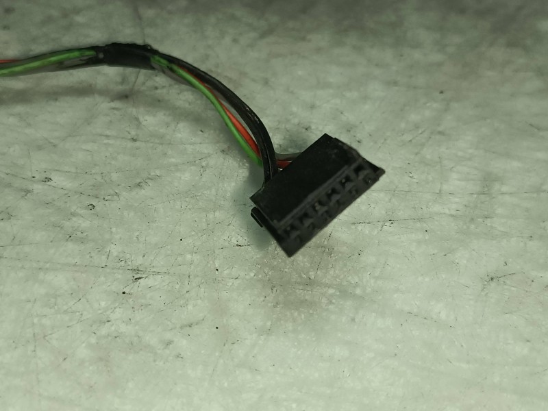 Recambio de retrovisor derecho para bmw serie 3 berlina (e46) 318i referencia OEM IAM 32022  ELECTRICO