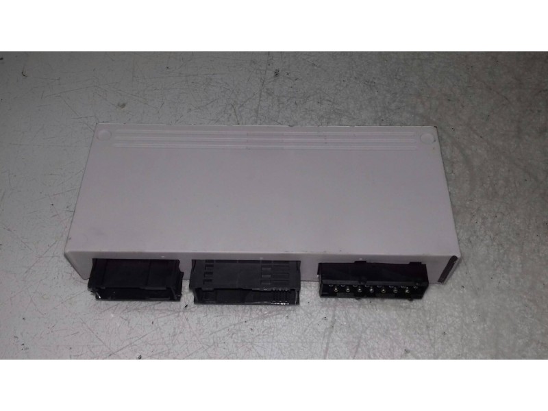 Recambio de modulo electronico para bmw serie 3 berlina (e46) 318i referencia OEM IAM 613569076629 689667 490001