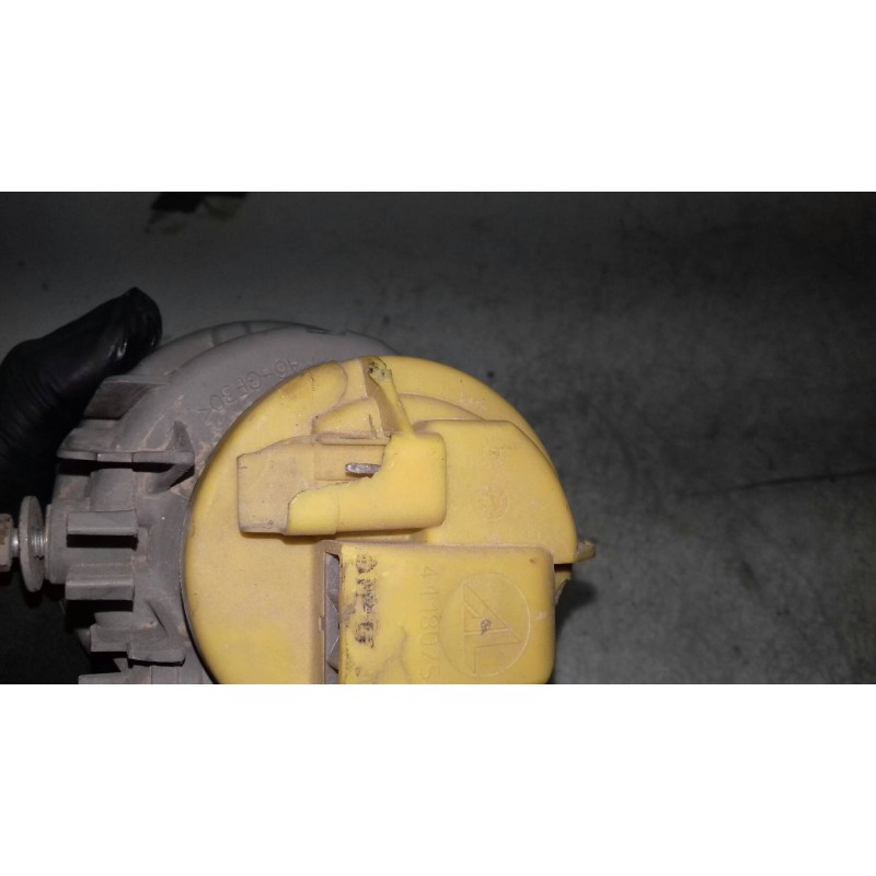 Recambio de faro antiniebla derecho para citroen c3 1.4 referencia OEM IAM 9648947780  CONECTOR 2 PINES