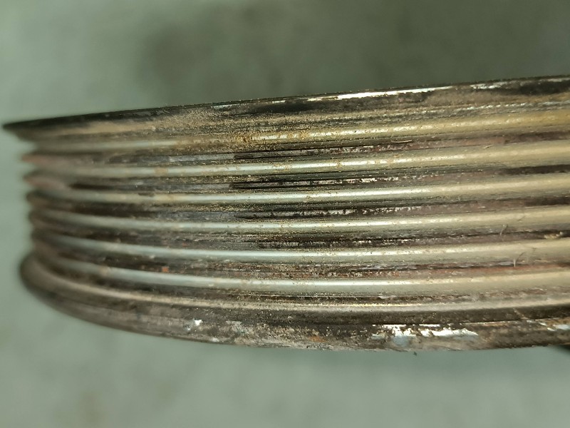 Recambio de polea cigueñal para opel corsa d cmon referencia OEM IAM 55200498  