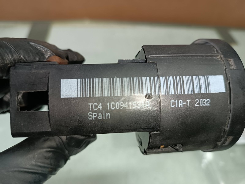 Recambio de mando luces para volkswagen golf iv berlina (1j1) highline referencia OEM IAM 1C0941531A  