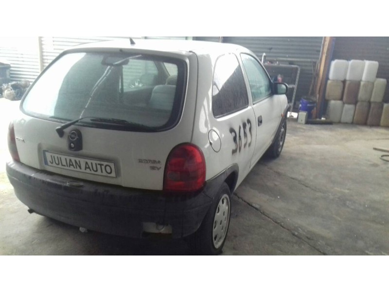 opel corsa b del año 1999