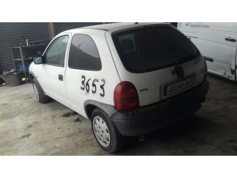 opel corsa b del año 1999