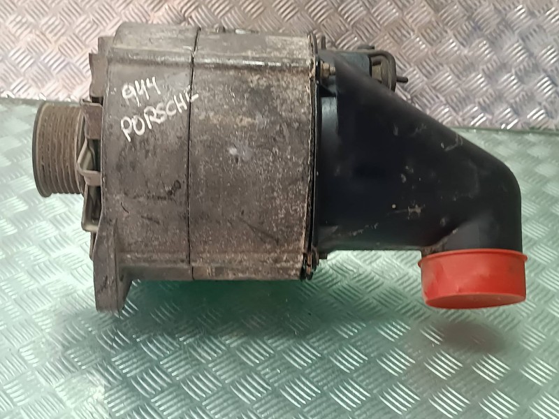 Recambio de alternador para porsche 944 básico coupe referencia OEM IAM 0120468004 BOSCH 115A