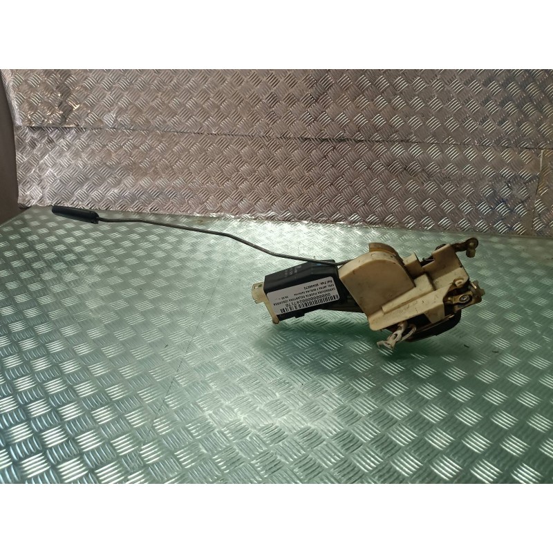 Recambio de cerradura puerta delantera izquierda para opel astra f berlina california referencia OEM IAM 90449072 1101215 ELECTR