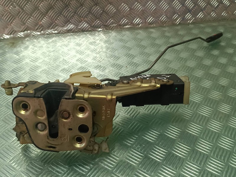Recambio de cerradura puerta delantera izquierda para opel astra f berlina california referencia OEM IAM 90449072 1101215 ELECTR
