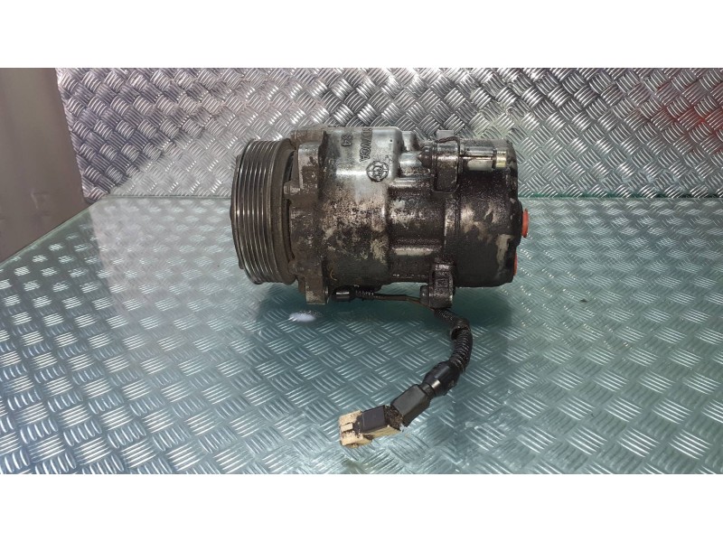 Recambio de compresor aire acondicionado para peugeot partner (s1) combispace referencia OEM IAM SD7V16 SD7V16 SANDEN