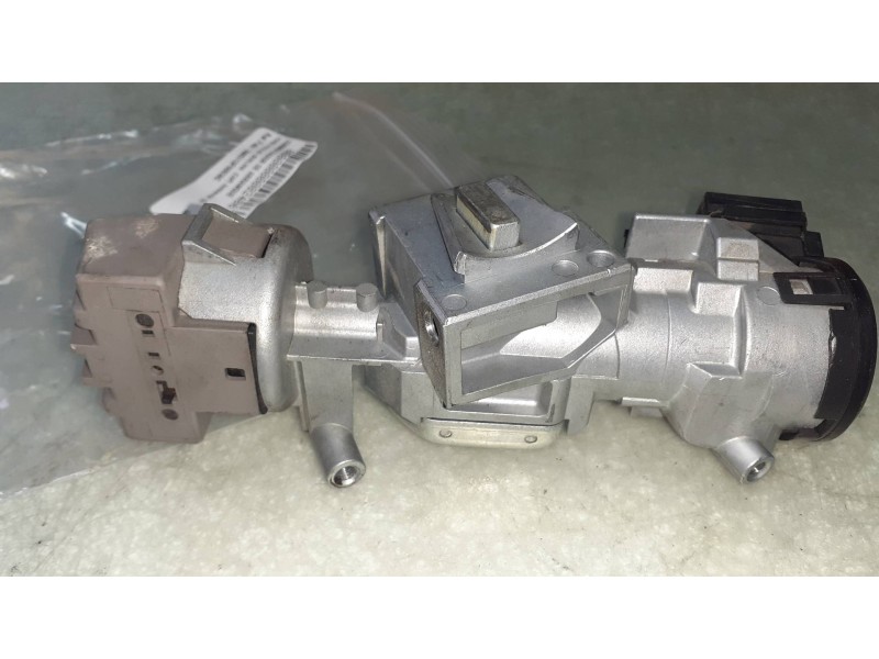 Recambio de conmutador de arranque para ford focus berlina (cap) ambiente (d) referencia OEM IAM 3M513F880AC  