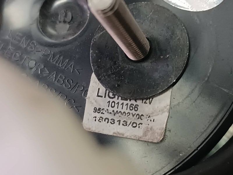 Recambio de piloto trasero derecho para microcar mc2 referencia OEM IAM 1011166  CONECTOR 4 PINES