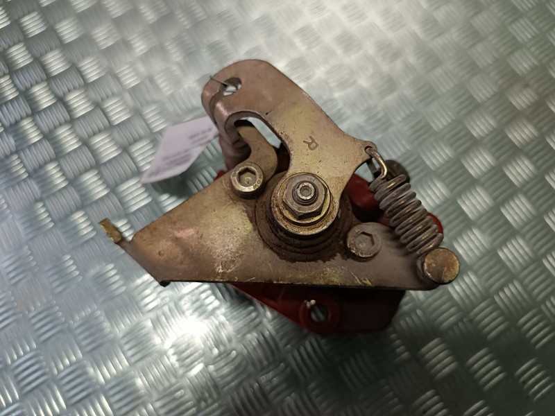 Recambio de pinza de freno trasera derecha para microcar mc2 referencia OEM IAM KL503A1 02A18730 LIGIER