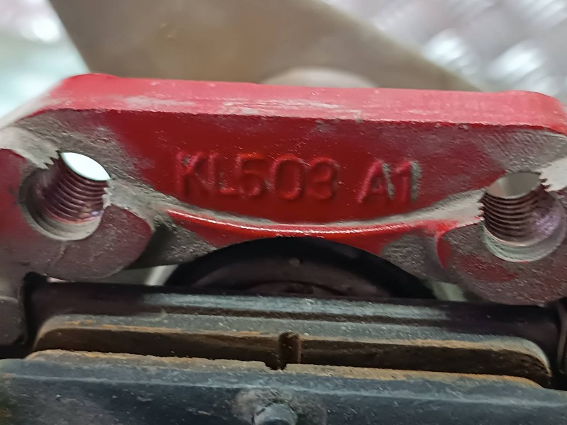Recambio de pinza de freno trasera derecha para microcar mc2 referencia OEM IAM KL503A1 02A18730 LIGIER