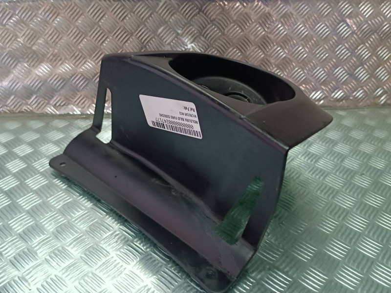 Recambio de moldura bajo faro derecho para microcar mc2 referencia OEM IAM   