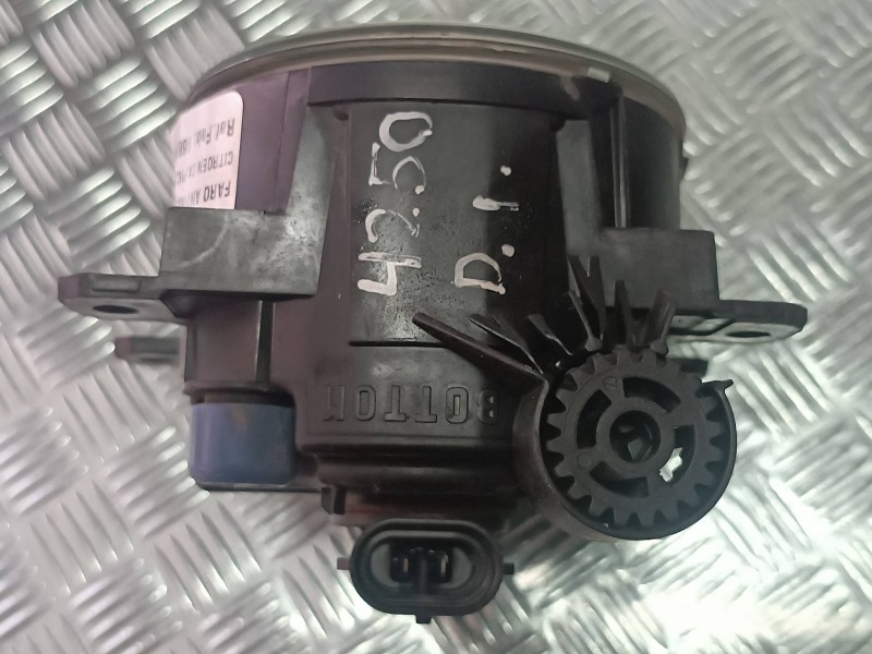 Recambio de faro antiniebla izquierdo para citroen c4 picasso feel referencia OEM IAM 9687410080 89211690 VALEO