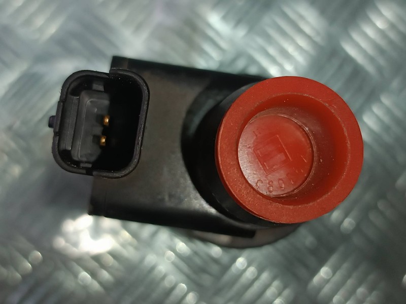 Recambio de sensor para citroen c4 picasso feel referencia OEM IAM 96778153802  CONECTOR 2 PINES