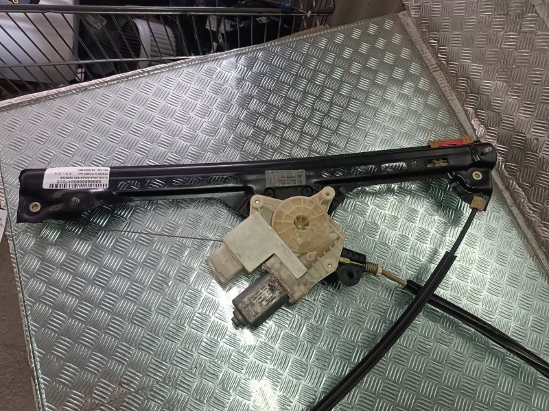 Recambio de elevalunas delantero derecho para citroen c4 picasso feel referencia OEM IAM 9675924680 9675288880 ELECTRICO