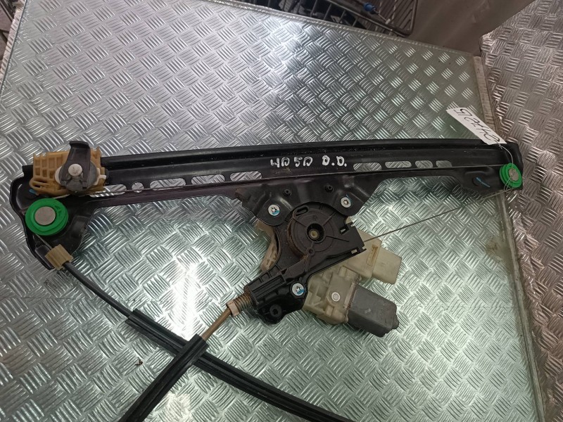 Recambio de elevalunas delantero derecho para citroen c4 picasso feel referencia OEM IAM 9675924680 9675288880 ELECTRICO