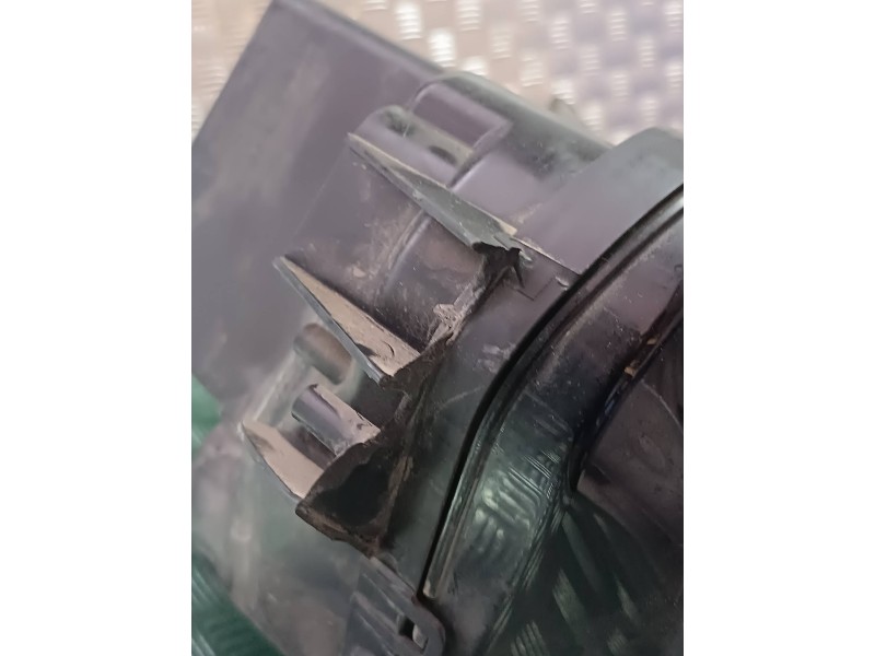 Recambio de faro izquierdo para citroen c4 picasso feel referencia OEM IAM 9675975980 967597598002 