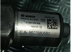 Recambio de motor limpia trasero para citroen c4 picasso feel referencia OEM IAM 9677680580 0390208008 BOSCH 2
