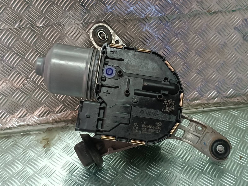 Recambio de motor limpia delantero para citroen c4 picasso feel referencia OEM IAM 9811384780 9811384780 BOSCH