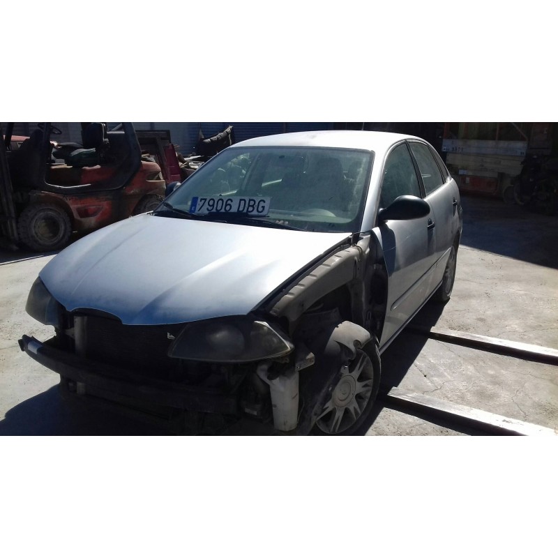 seat ibiza (6l1) del año 2004