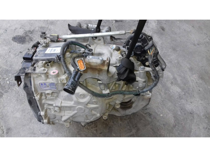 Recambio de caja cambios para citroen c4 picasso feel referencia OEM IAM 20GE23  