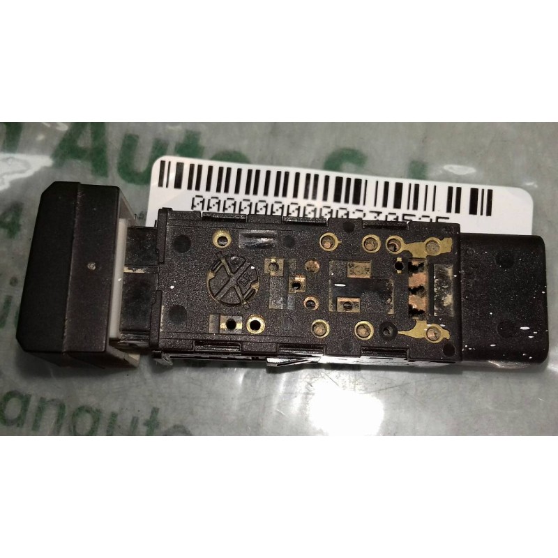 Recambio de interruptor para kia carens 2.0 crdi ex monovolumen referencia OEM IAM  4+2 PINES LUNA TERMICA