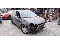 volkswagen polo (9n1) del año 2002 2