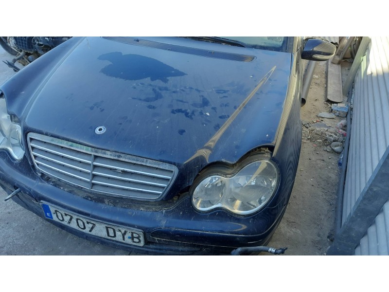 mercedes-benz clase c (w203) berlina del año 2006