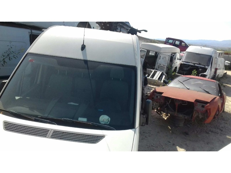 volkswagen crafter caja cerrada del año 2007