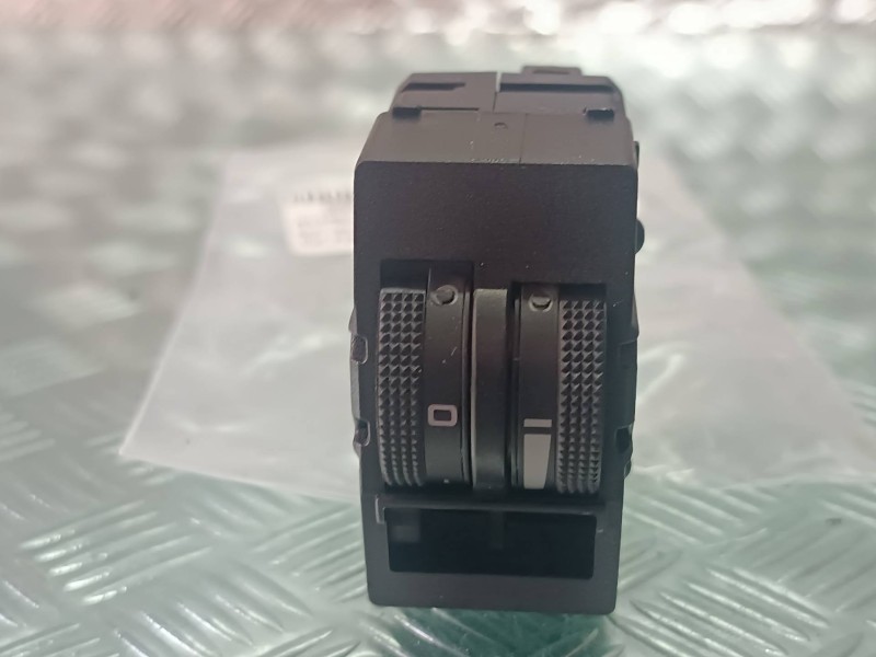Recambio de interruptor para seat ibiza (6l1) cool referencia OEM IAM 6L0919094B  ALTURA FAROS