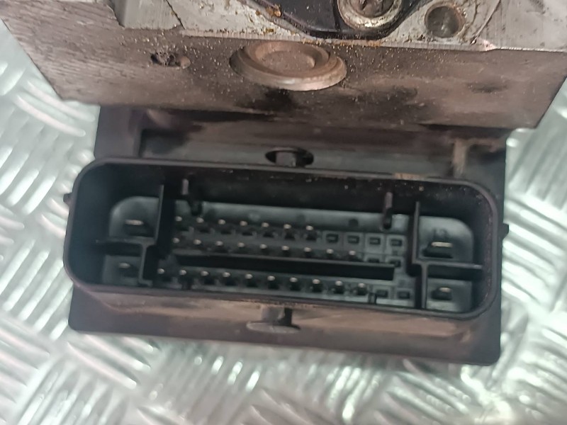 Recambio de abs para seat ibiza (6l1) cool referencia OEM IAM 6Q0907379AA 6Q06141170 0265231426