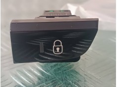 Recambio de interruptor para citroen c4 picasso feel referencia OEM IAM 9678101077 CONECTOR 4 PINES CIERRE PUERTAS