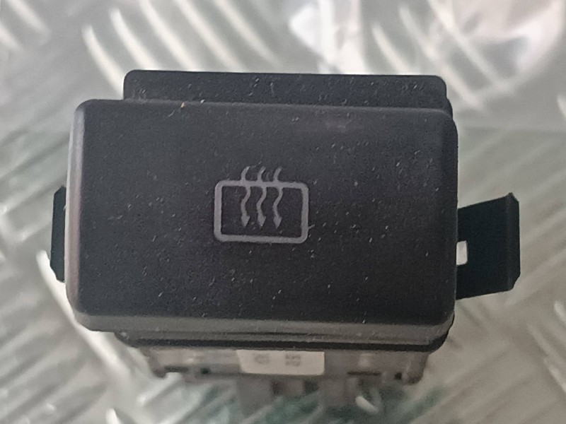 Recambio de interruptor para seat ibiza (6l1) cool referencia OEM IAM 6L1959621 CONECTOR 4 PINES LUNETA TRASERA