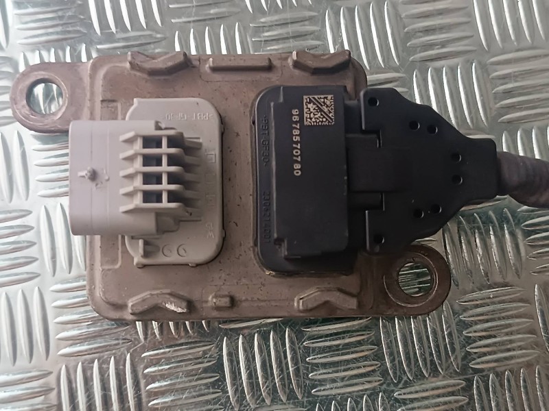 Recambio de sonda lambda para citroen c4 picasso feel referencia OEM IAM 9678570780 5WK96746A 