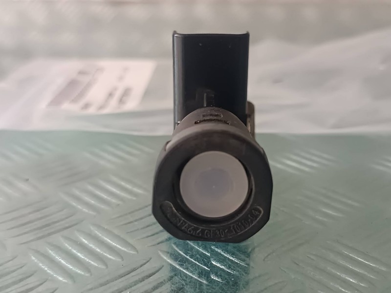 Recambio de sensor para citroen c4 picasso feel referencia OEM IAM 9677783780  CONECTOR 3 PINES