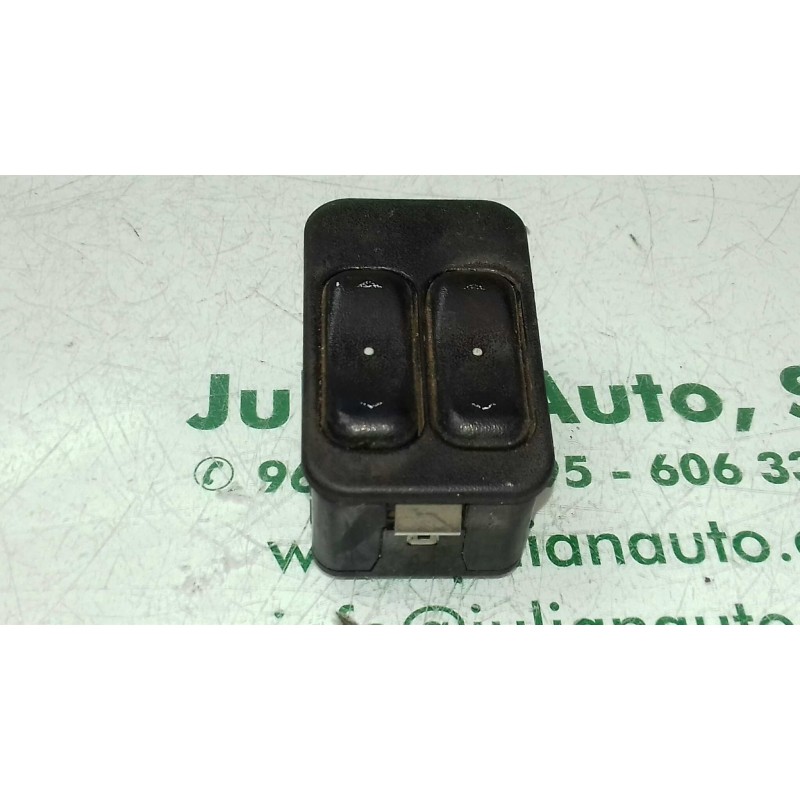 Recambio de mando elevalunas delantero izquierdo para opel zafira a club referencia OEM IAM 13363201 90561088 